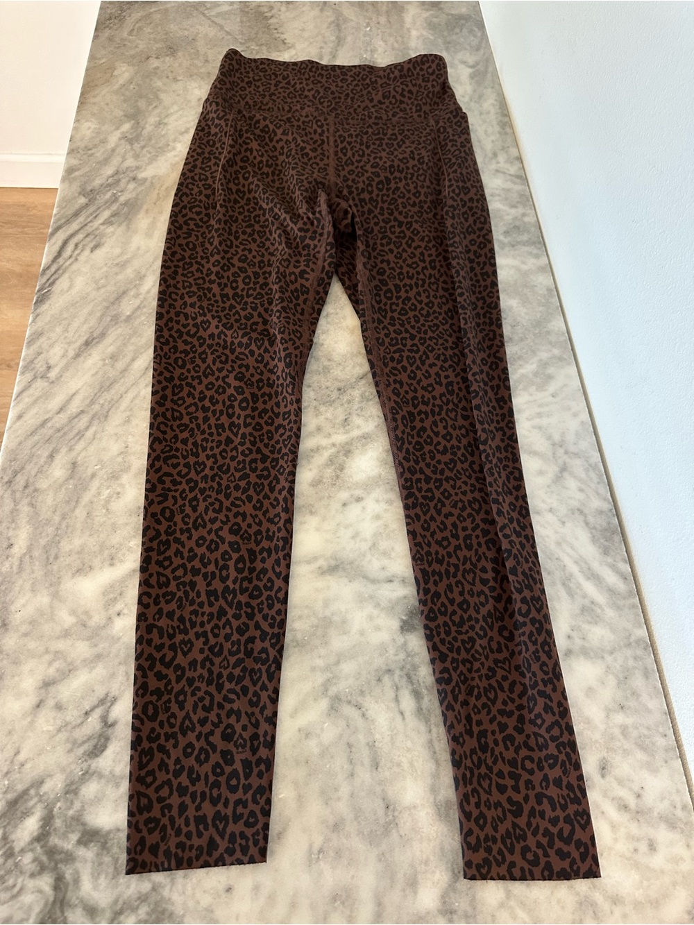 PINK Victoria's Secret Brown Leopard Print High-Waist Leggings